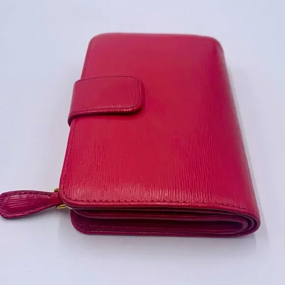 Auth PRADA Small Bifold Fucshia Saffiano Leather Wallet Preloved Very Good - Picture 2 of 13